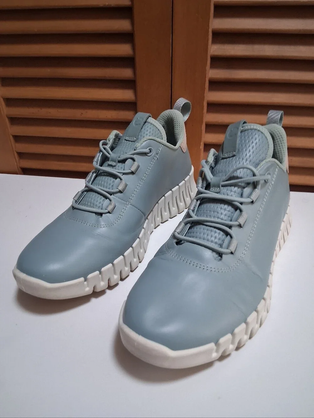 ECCO Women’s Gruuv W Sneaker Size EU 41, US 10-10.5
